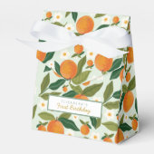 Kleine Cutie Sinaasappel Eerste Verjaardagsgunst B Bedankdoosjes (Voorkant Zijde)