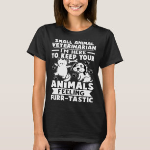 Kleine dierenarts houdt dieren bont voelen t-shirt