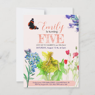 Kleine fee en wilde bloemen briefkaart