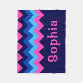 Kleine gebreide deken met blauwe roze chevron-mono (Voorkant)