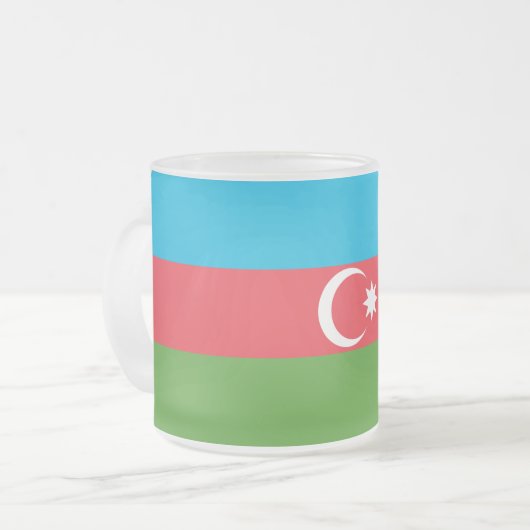 Kleine glazen mok met Azerbeidzjan (Voorkant links)