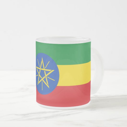 Kleine glazen mok met vlag van Ethiopië (Voorkant rechts)