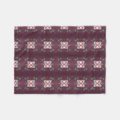 Kleine gooi in pruim en wit fleece deken (Voorkant (Horizontaal))