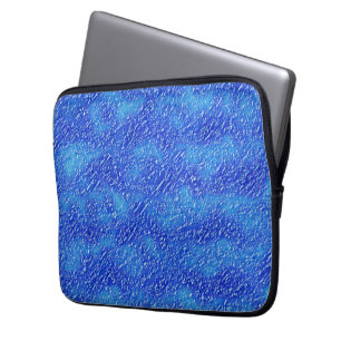 Kleine groeftextuur op gekleurd blauw tot heldere laptop sleeve