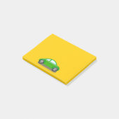 Kleine groene auto op gele Post It-notitie Post-it® Notes (Schuin)
