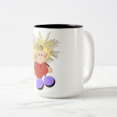 "Kleine heks" Tweekleurige Koffiemok (Voorkant rechts)