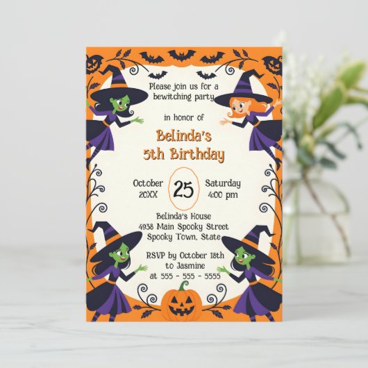 Kleine heksen Spooky Halloween Verjaardag Bash Kaart (Staand voorkant)