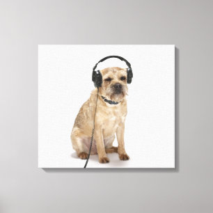Kleine hond met hoofdtelefoon canvas afdruk
