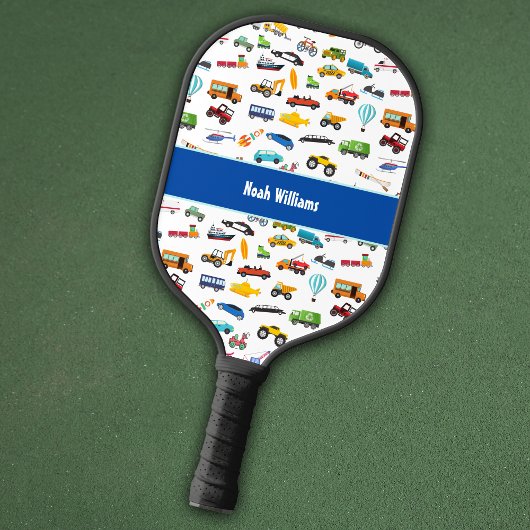 Kleine jongen dingen die de naam van het Kind van  Pickleball Paddle