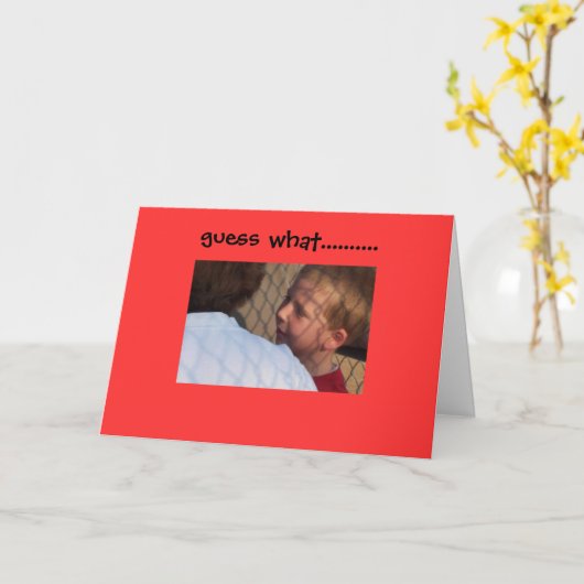 KLEINE JONGEN FLUISTERT NAAR GRANMA'S OOR.... KAART (Gele Bloem)