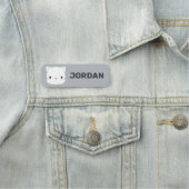 Kleine kat met persoonlijke naam bevestigen naamplaatje (In situ)