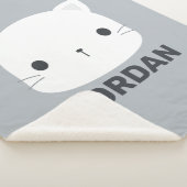 Kleine kat met persoonlijke naam bevestigen sherpa deken (3/4)