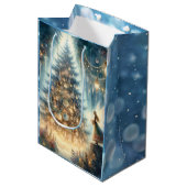 Kleine kerstfee in een betoverd bos medium cadeauzakje (Voorkant Gekanteld)