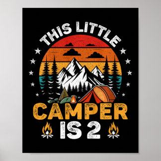 Kleine kinderen Deze kleine camper is 2 jaar oud k Poster