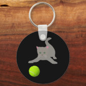 Kleine kitten spelen met een tennisbal kat sleutelhanger (Voorkant)
