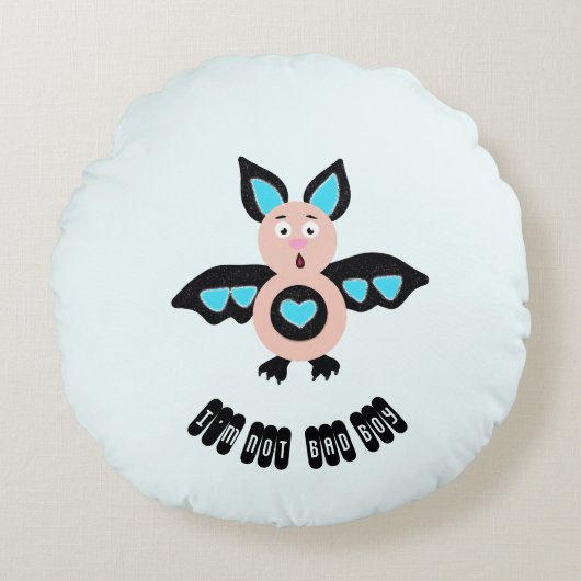 Kleine knuppel jongen rond kussen (Voorkant)