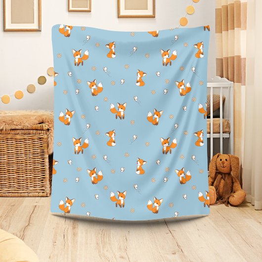 Kleine koeien op blauw fleece deken