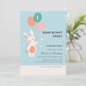 Kleine konijntje lieve konijn verjaardagsuitnodigi kaart (Staand voorkant)