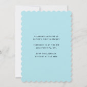 Kleine liefje Eerste Birthday Blauwe Uitnodiging (Achterkant)