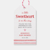 Kleine Liefje Is Op Weg Valentijnsfeest Shower Cadeaulabel (Voorkant)