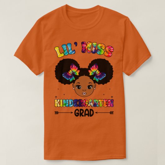 Kleine Miss Kleuterschool Afstudeerder 2024 Afstud T-shirt (Design voorkant)