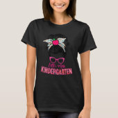 Kleine Miss Kleuterschool Messy Bun Meisjes Roze T T-shirt (Voorkant)
