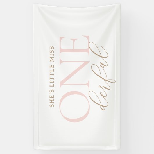 Kleine Miss Onederful Verjaardag Spandoek (Verticaal)