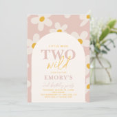 Kleine Miss Twee Wild Uitnodiging | Retrobloem (Staand voorkant)