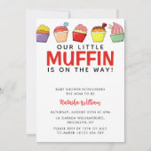 Kleine muffin is onderweg naar het baby shower kaart (Voorkant)