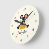 Kleine muis met kaas ronde klok (Hoek)