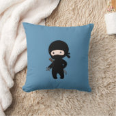Kleine Ninja Holding Gooien Ster Op Blauw Kussen (Deken)