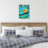 Kleine Oranje vogel op een bloeiende tak Canvas Afdruk (Insitu (Slaapkamer))