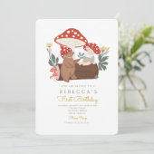 Kleine paddenstoel Woodland Forest Eerste Verjaard Kaart (Staand voorkant)