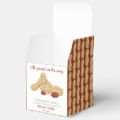 Kleine pinda op weg naar dank je bedankdoosjes (Geopend)