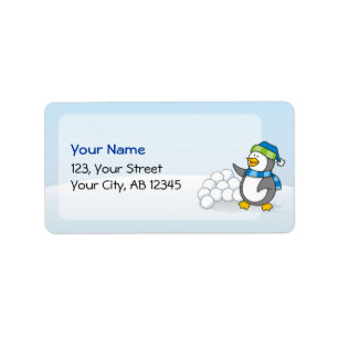 Kleine pinguïn met sneeuwballen etiket