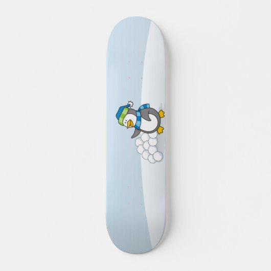 Kleine pinguïn met sneeuwballen persoonlijk skateboard (Voorkant)