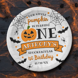 Kleine pompoen draaien 11e verjaardag van een hall papieren bordje