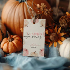 Kleine pompoen draait één verjaardag cadeaulabel