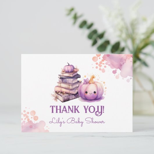 Kleine pompoen Halloween baby shower dank je kaart (Staand voorkant)