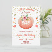 Kleine pompoen Herfst eerste verjaardag meisje gou Kaart (Staand voorkant)