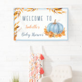 Kleine pompoen is op de weg blauwe welkomstbanner spandoek (Insitu)