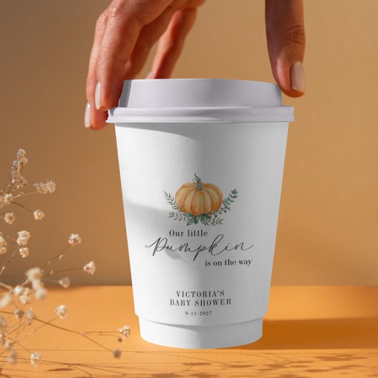 Kleine pompoen is op weg naar het Baby shower Papieren Bekers