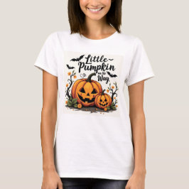 Kleine pompoen op de weg Halloween zwangerschap T-shirt