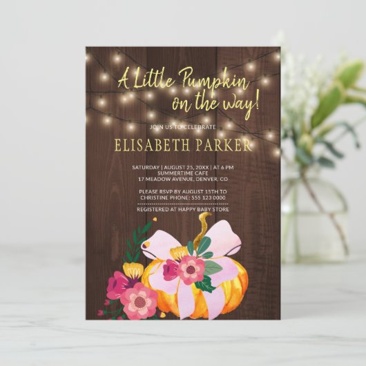 Kleine pompoen op de weg rustieke baby meisje douc kaart (Staand voorkant)