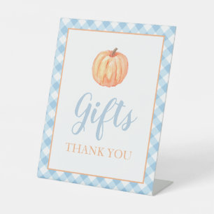 Kleine Pompoen Pastelblauw Herfst Verjaardagscadea Reclamebord Met Voetstuk