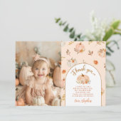 Kleine pompoen verjaardagsfoto bedankkaart kaart (Staand voorkant)