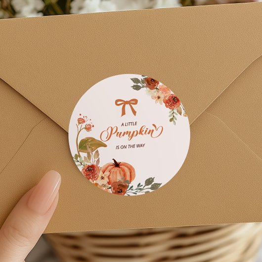 Kleine pompoenHerfst Floral Baby shower Ronde Sticker