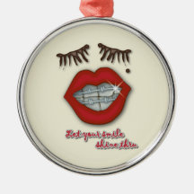 Kleine races, rode lips, mole en dikke Eyelashes