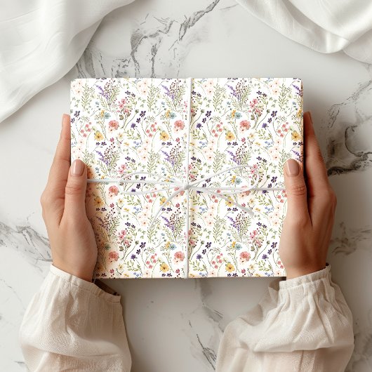 Kleine regenboogpastels Waterverf Wildflower Meado Inpakpapier Vel