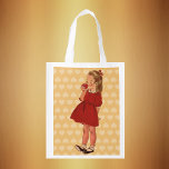 kleine rode dress Apple Herbruikbare Boodschappentas<br><div class="desc">Dit is een oud beeld van een klein meisje in een  rode jurk die haar heerlijke rode appel eet. Bekijk de Art by MAR van mijn winkel voor producten die overeenkomen met dit ontwerp.</div>